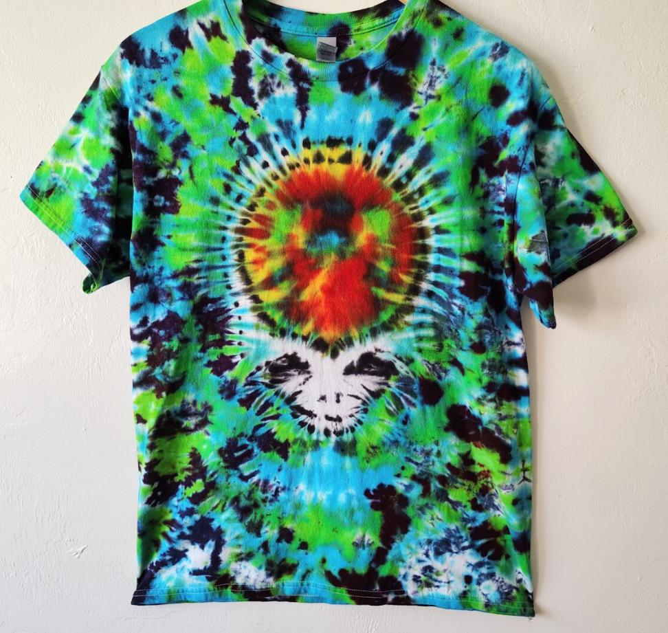 Tie-dye t-shirt with Grateful Dead face.