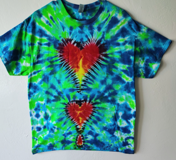 Tie-dye t-shirt with double heart design.